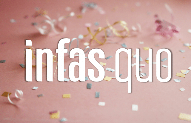 infas quo hat Geburtstag - das Logo vor einem rosa Hintergrund mit Konfetti